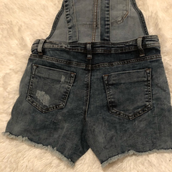 🎉HP🎉  Revolt Denim shorts overall - Picture 7 of 8